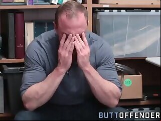  Muscled shoplifter sucks mall cops cock gay